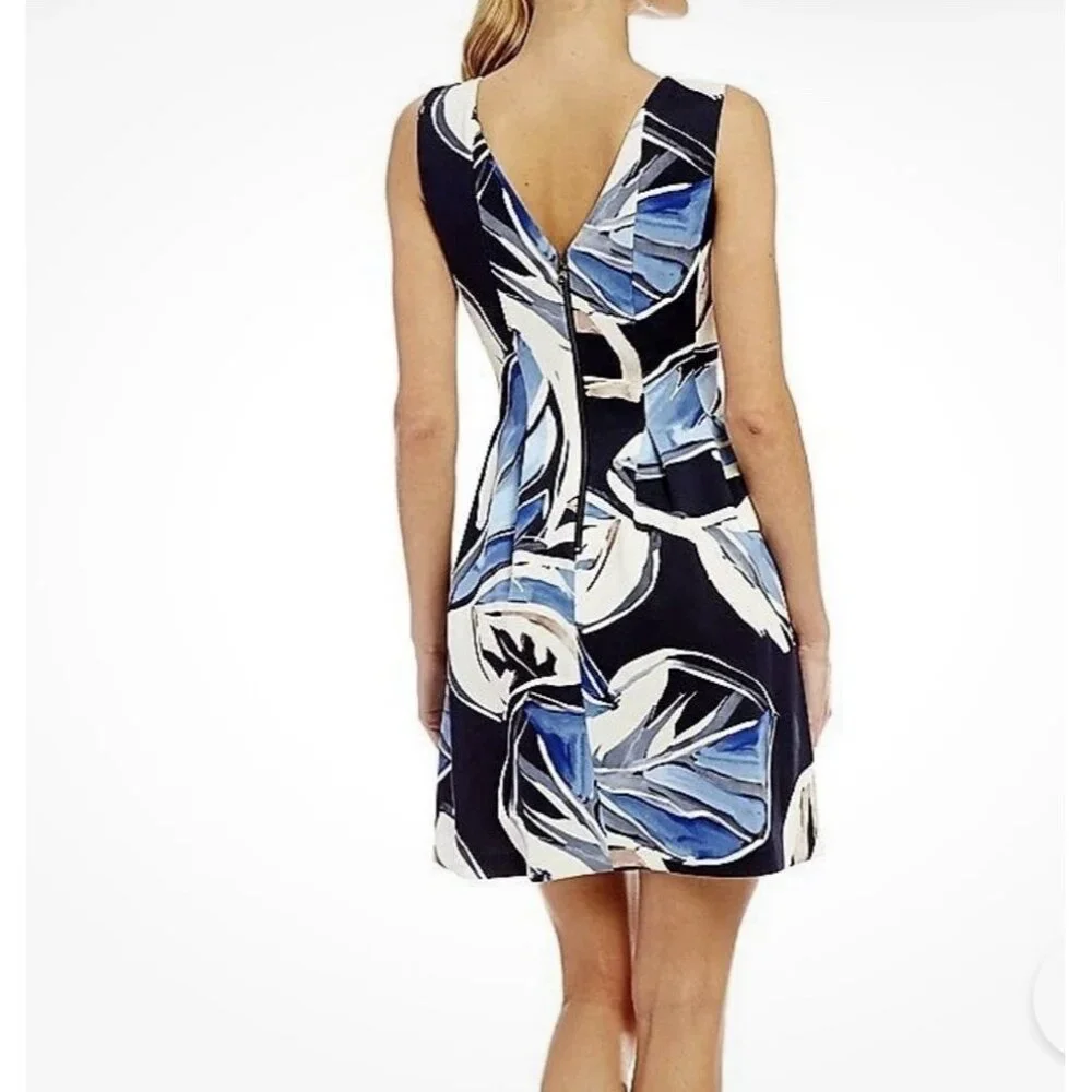 Vince Camuto Floral Sleeveless Scuba Fit & Flare Dress, Size 4 - Picture 2 of 7